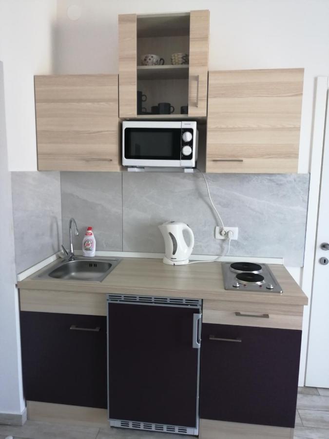 Apartmani Nevera Đảo Krk Ngoại thất bức ảnh
